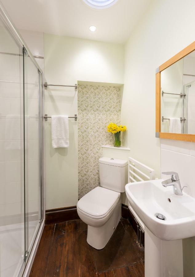 Mews Cottage Уитби Екстериор снимка